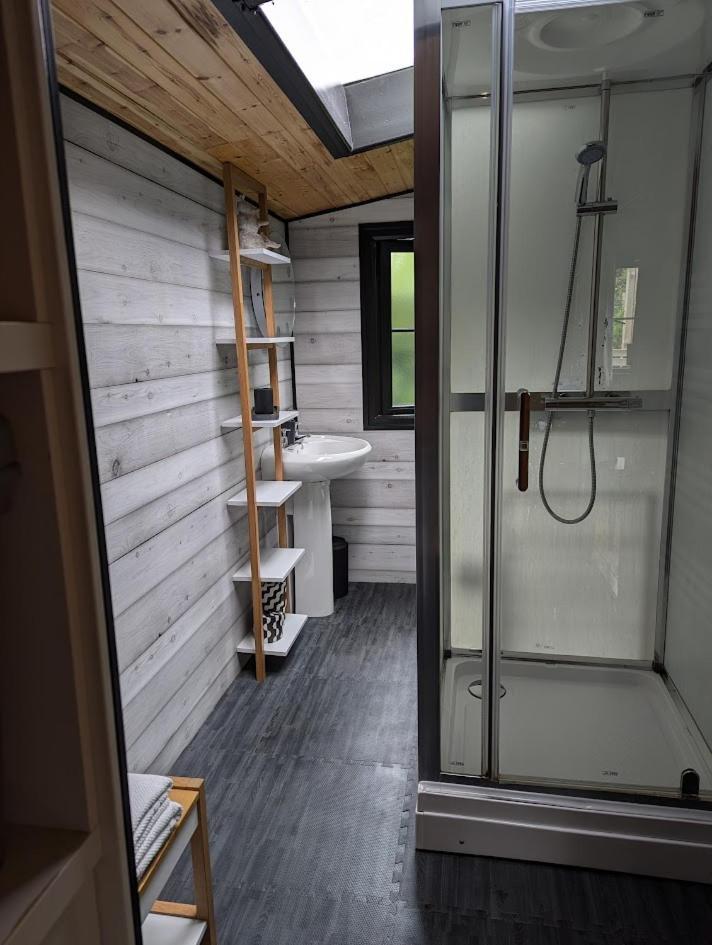 'Monktonmead Lodge' In Secluded Setting, With Private Indoor Pool. Ryde  Bagian luar foto